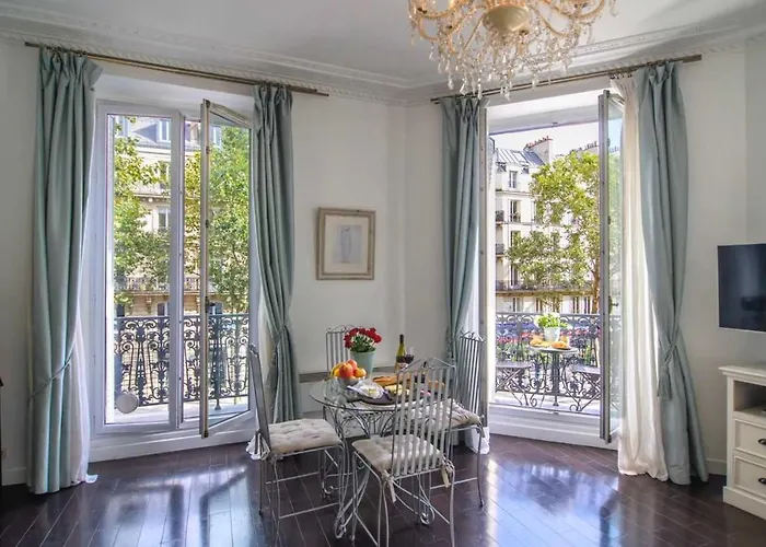 La Charme Du Marais Paris